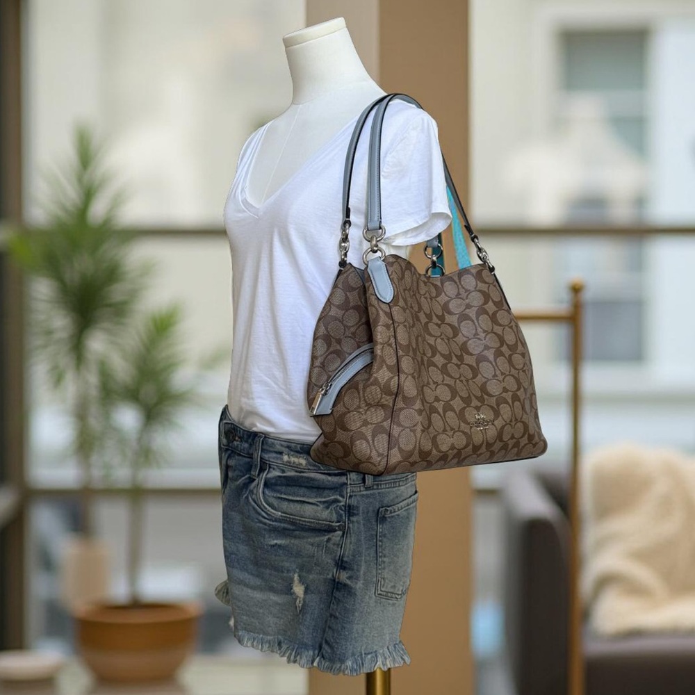 Authentic Coach Hallie Brown Lt Blue Signature Hobo Shoulder Bag - Picture 16 of 16